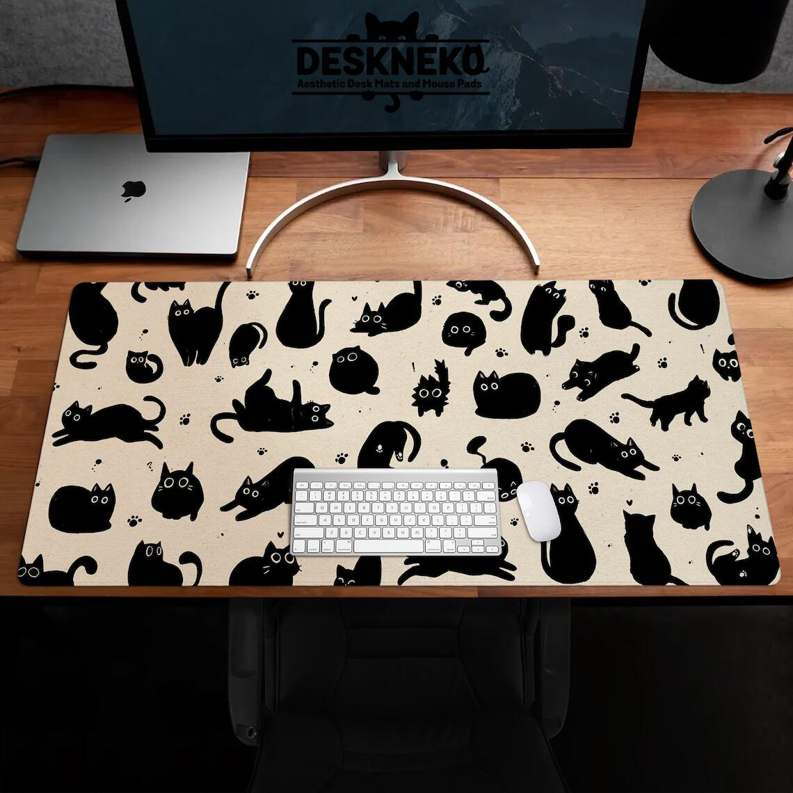 Podkładka pod mysz Cute Black  – Desk Setup Pink recenzja i cena